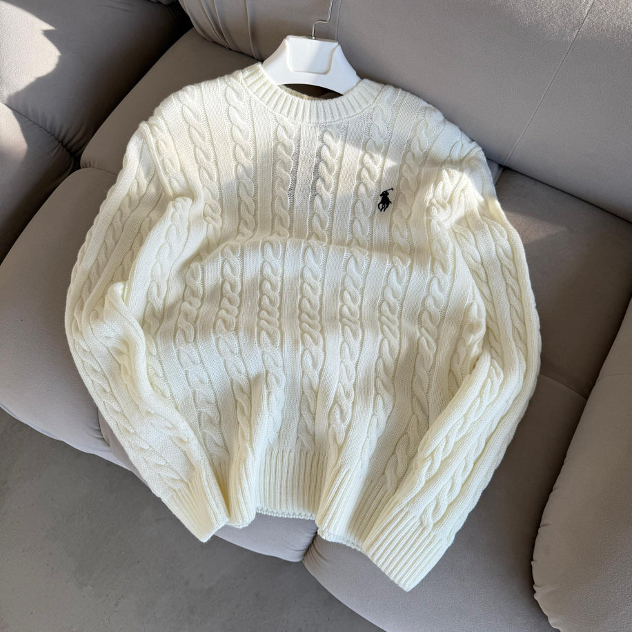 Düz yaka beyaz triko