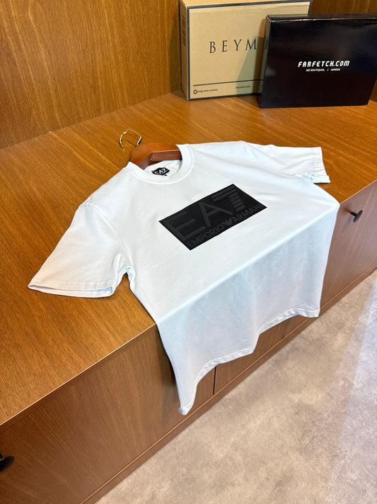 EA7 beyaz tişört (PREMİUM KALİTE)